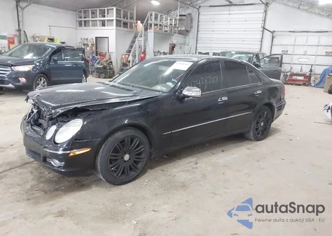 2008 Mercedes-Benz E 350 4Matic z USA, uszkodzony, nr VIN WDBUF87X48B259090